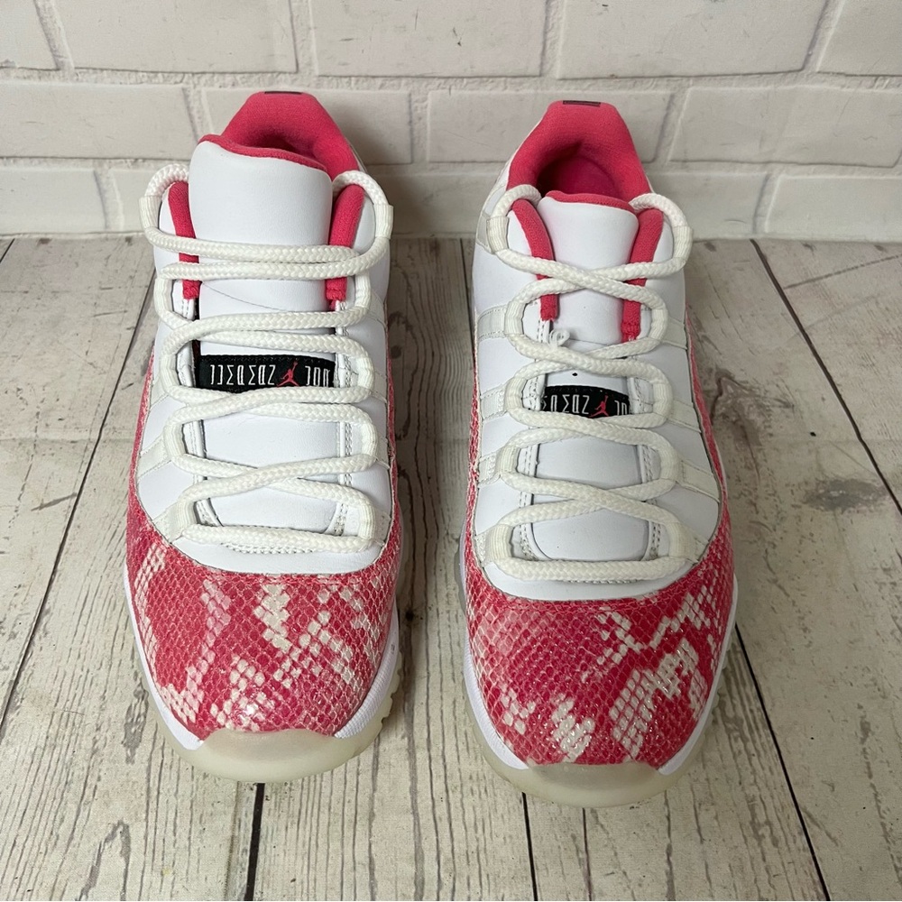 Nike Air Jordan 11 Low Retro XI Pink  Snakeskin AH7860-106 Womens Size 8 - Picture 11 of 14